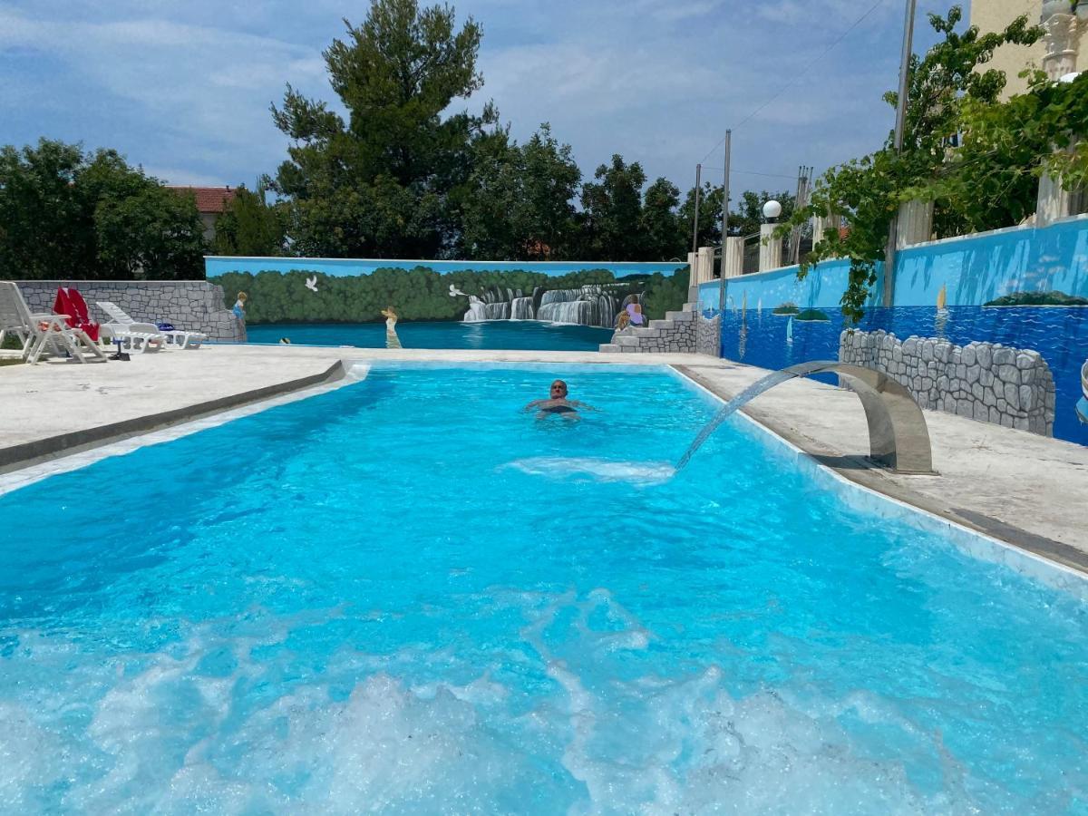 וודיצה Apartmani Ivan V Relax מראה חיצוני תמונה