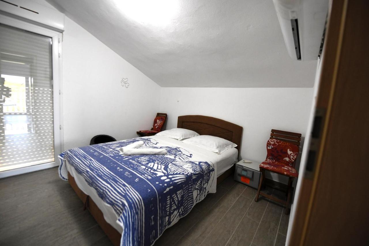 וודיצה Apartmani Ivan V Relax מראה חיצוני תמונה