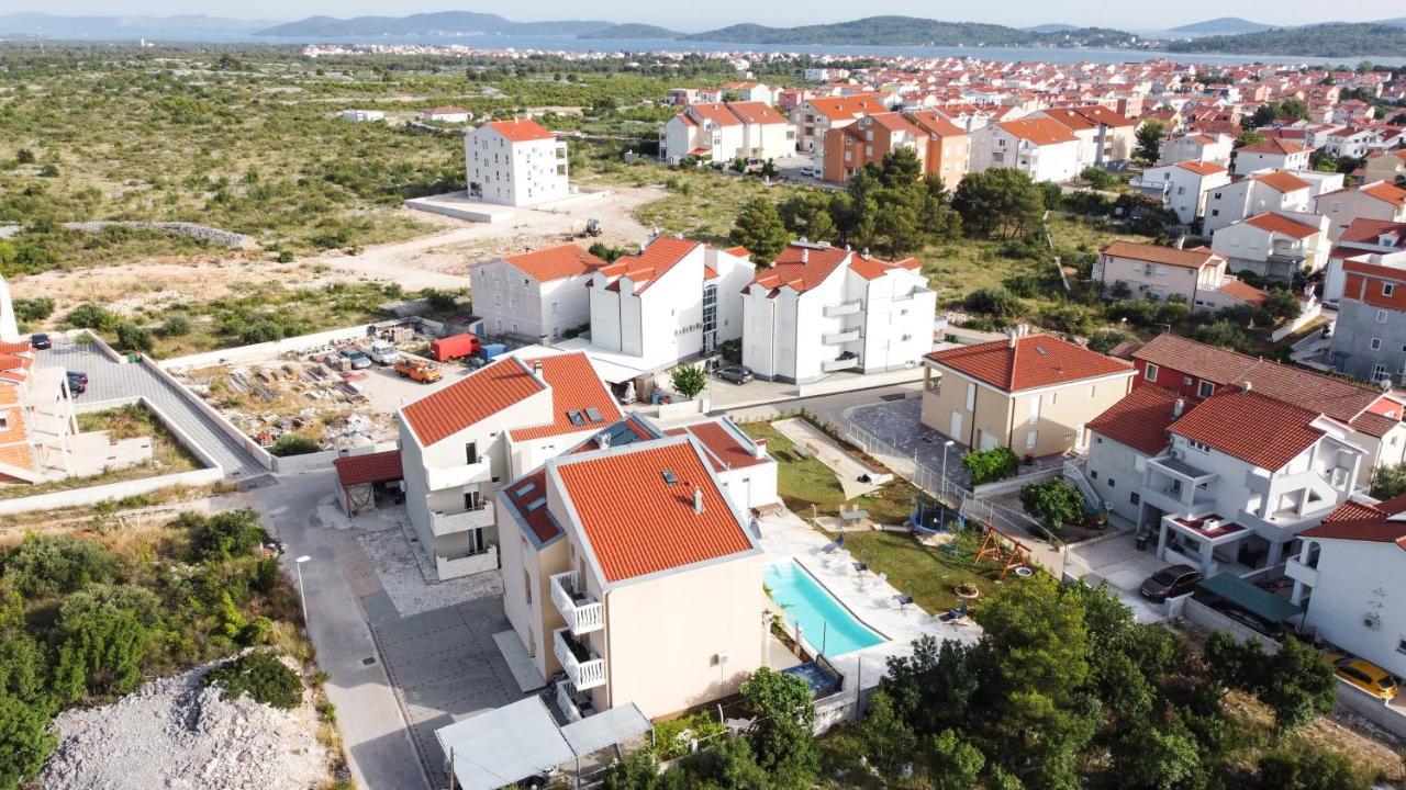 וודיצה Apartmani Ivan V Relax מראה חיצוני תמונה