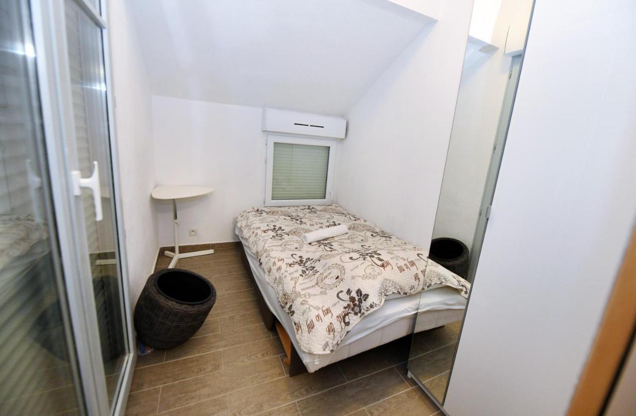 וודיצה Apartmani Ivan V Relax מראה חיצוני תמונה