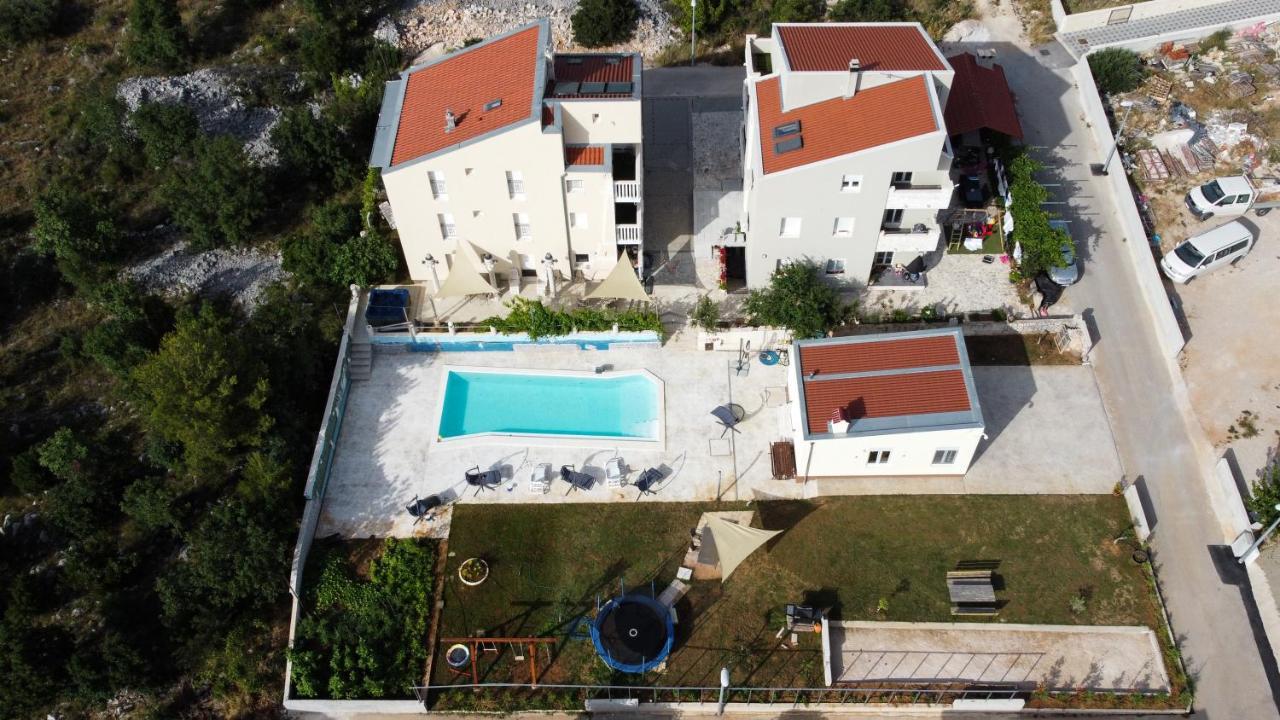 וודיצה Apartmani Ivan V Relax מראה חיצוני תמונה