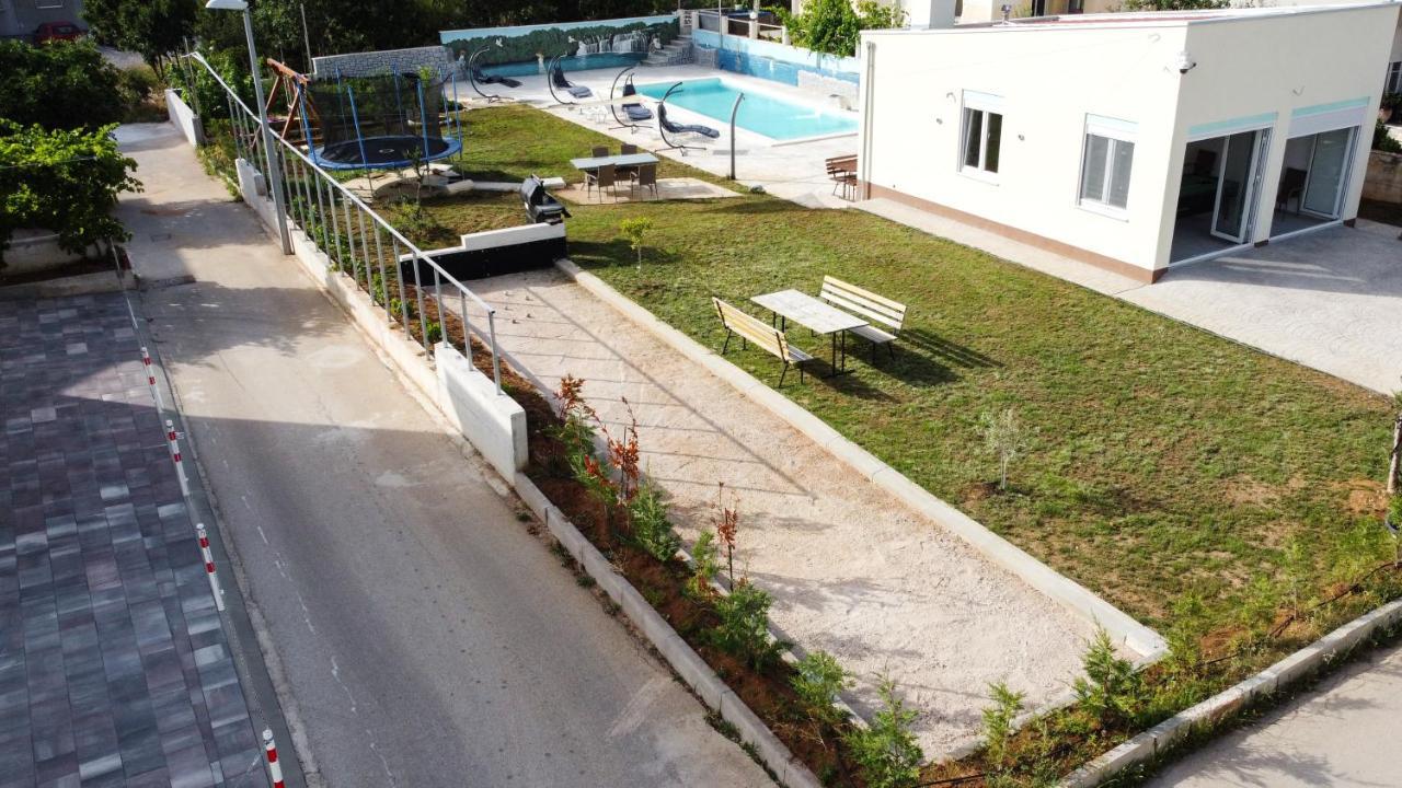 וודיצה Apartmani Ivan V Relax מראה חיצוני תמונה