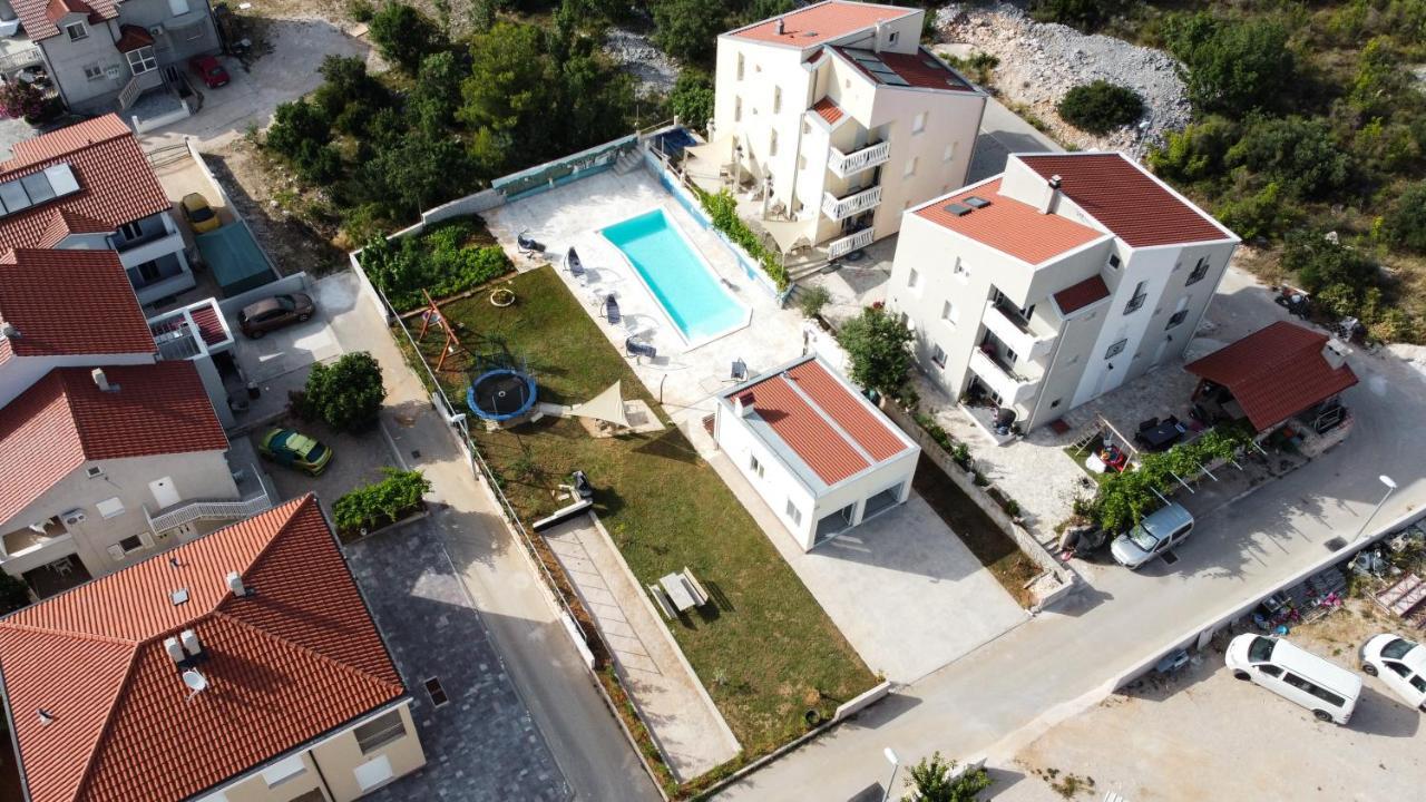 וודיצה Apartmani Ivan V Relax מראה חיצוני תמונה