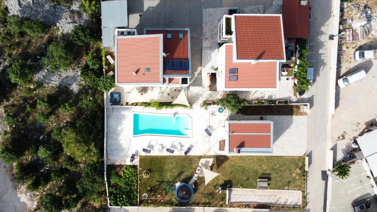וודיצה Apartmani Ivan V Relax מראה חיצוני תמונה