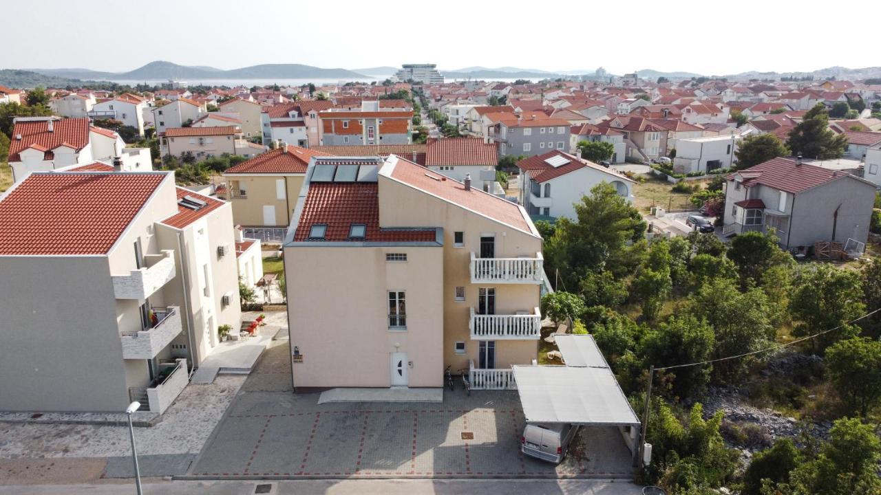 וודיצה Apartmani Ivan V Relax מראה חיצוני תמונה
