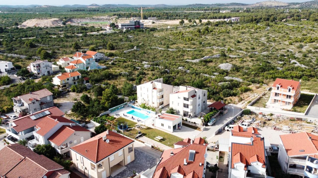 וודיצה Apartmani Ivan V Relax מראה חיצוני תמונה