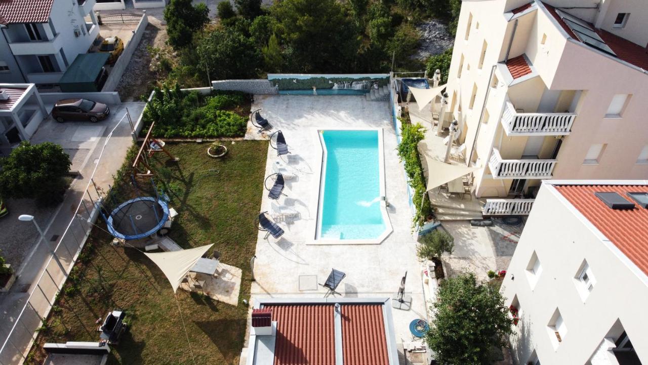 וודיצה Apartmani Ivan V Relax מראה חיצוני תמונה