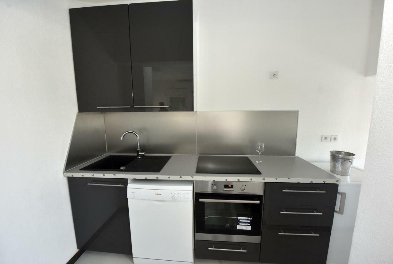 וודיצה Apartmani Ivan V Relax מראה חיצוני תמונה